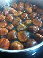 Pollo De Corral Con Castañas, Manzana Y Orejones Al Oporto