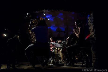 © R.Domínguez - Arnau Obiols Libèrrim