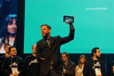 Jolla se salva — recibe inyección de capital que necesitaba