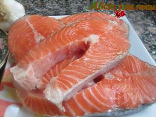 RODAJAS DE SALMÓN AL CAVA