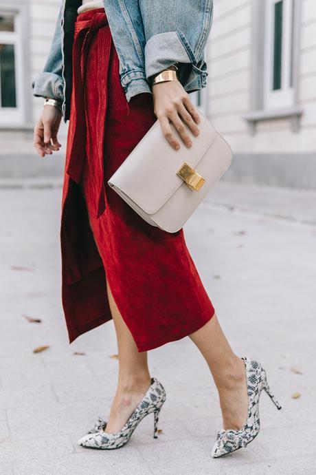 Wrap_Skirt-Red_Skirt-Suede-Levis_Vintage_Denim_Jacket-Isabel_Marant_Shoes-Printed_Pumps-Gold_Bracelets-Celine_Classic_Box-Hoop_Earrings-Topknot-Outfit-Street_Style-Vestiaire_Collective-3