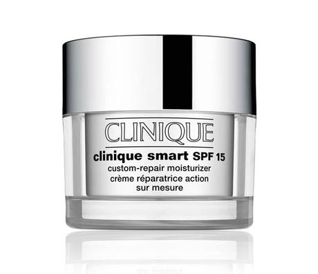 Clinique Smart SPF 15