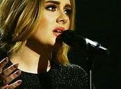 Adele continúa liderando listas ventas estadounidenses