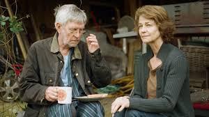 Manu Zapata_El cine (de estreno) fácil de leer_vivazapata.net_45 AÑOS_Charlotte Rampling y Tom Courtenay