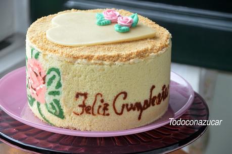 TARTA DE CUMPLEAÑOS DE TURRÓN, PRALÍN Y MAZAPÁN