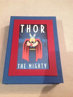 Caja para apasionado de los Héroes Marvel