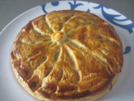 DESAFÍO DICIEMBRE DARING BAKER'S: GATEAU PIRHIVERS O GALETTE DES ROIS .