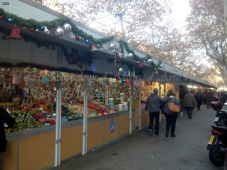 PAPÁS NOEL SOLIDARIOS, I LA FIRA DE REIS A LA BARCELONA D' ABANS, D' AVUI I DE SEMPRE...27-12-2015....!!!