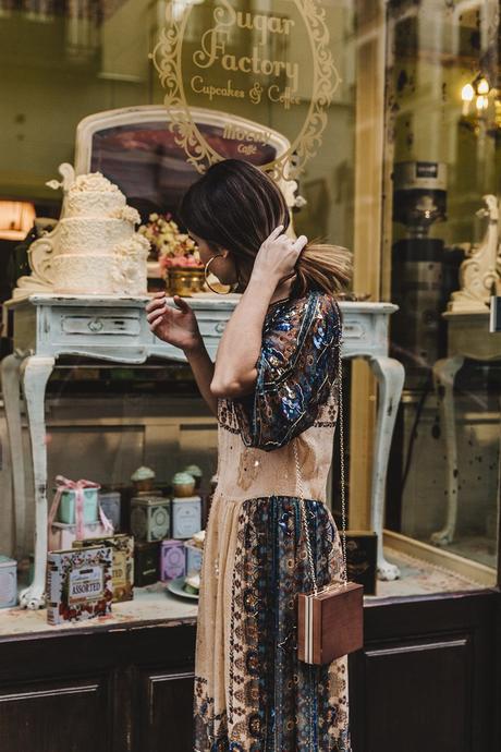 Party-Outfit-Sequined_Dress-Open_Back-Vintage_Inspired-Green_Wedges-Outfit-New_Year_Eve-Collage_Vintage-18