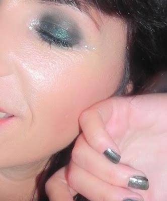 Estas navidades vas a brillar: Sequins, con la colección Deborah