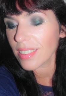 Estas navidades vas a brillar: Sequins, con la colección Deborah