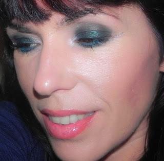 Estas navidades vas a brillar: Sequins, con la colección Deborah