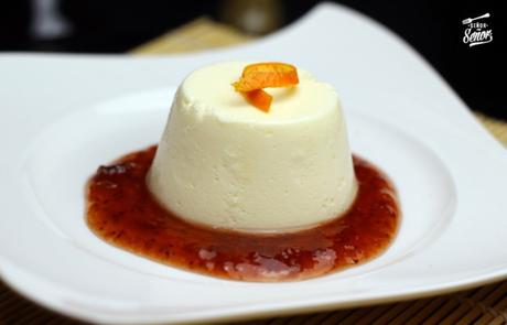 Flan de queso y fresas