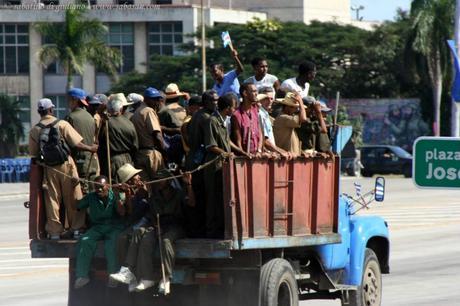 camión pasajeros cuba