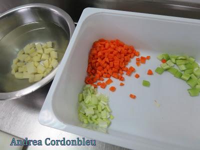 SOPA HORTELANA. SIN GLUTEN. RECETA VEGANA.