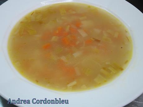 SOPA HORTELANA. SIN GLUTEN. RECETA VEGANA.