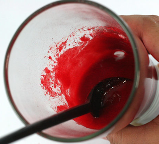 Cómo Crear un Disfraz de Zombi