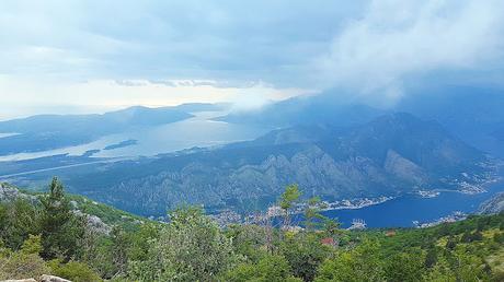 Ruta de un día desde Kotor visitando Budva, Sveti Stefan, Cetinje y PN Lovcen