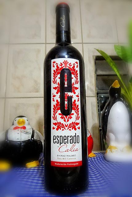 Casillero del Diablo Devil’s Collection Blanco Reserva 2013 - Callia Esperado Shiraz Malbec 2014 - PH Bouchard & Cie. Cabernet Sauvignon 2012 - Cousiño Macul Antiguas Reservas Cabernet Sauvignon 2011