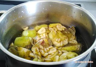 Hervido de alcachofas