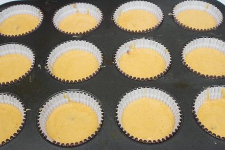 Cupcakes de cava y limón rellenos de lemon curd y nocilla para celebrar el año nuevo