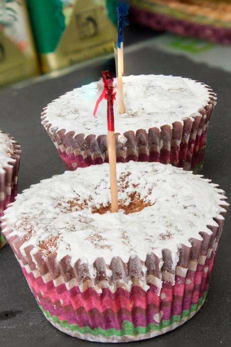 Cupcakes de cava y limón rellenos de lemon curd y nocilla para celebrar el año nuevo