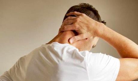 Causas de la sensación de ardor en la cabeza, el cuello y los brazos