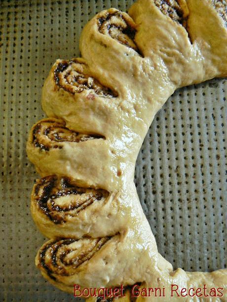 Rosca de Reyes enroscada para recibir el 2016 con muchas ilusiones Rosca de Reyes enroscada para recibir el 2016 con muchas ilusiones