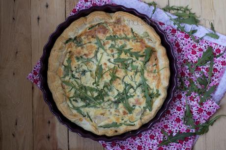 Tarta salada hojaldre pera, queso azul rúcula huerto urbano Seed Box