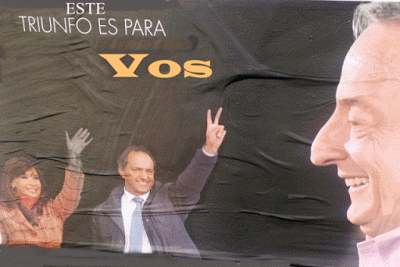 Solo los monos charlan.