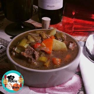 Guiso de mariscos con garbanzos