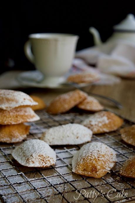 Madeleines de mantequilla de avellana y miel, familiarizándonos con Julia Child