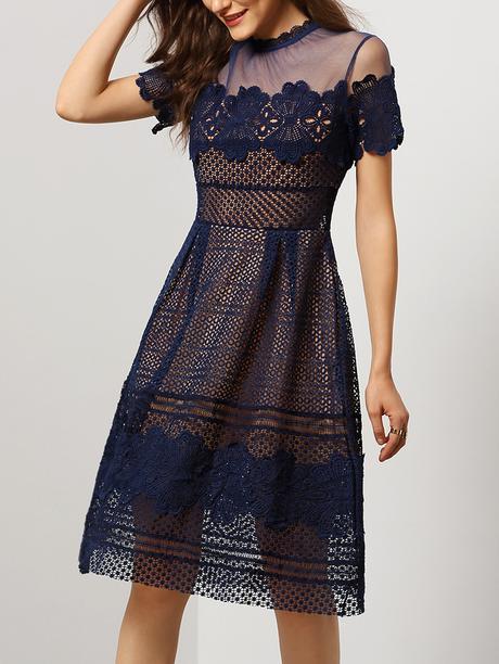 Vestidos y vestidos y abrigos...