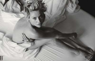 Charlize Theron impresionante para la revista 'W'