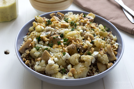 Ensalada de quinoa, coliflor y champiñones