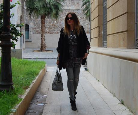 mINI dRESS & jEANS & pONCHO #nOUNIFORMES mINI dRESS & jEANS & pONCHO #nOUNIFORMES