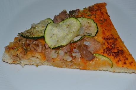 Pizza de Calabacin y Atún