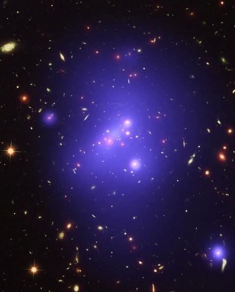 El masivo cúmulo galáctico IDCS J1426