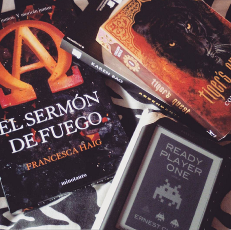 [El estante de...] Lecturas de diciembre