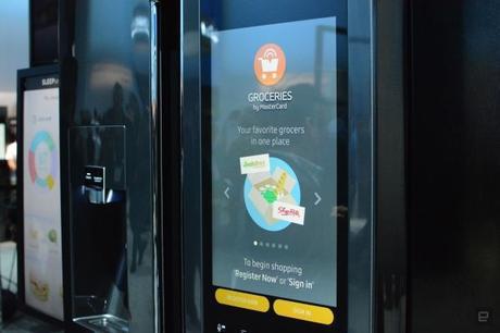 Samsung Family Hub el refrigerador inteligente de Samsung lo presenta en el CES 2016
