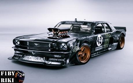 HAMILTON QUIERE COMPRAR UN FORD MUSTANG DE KEN BLOCK