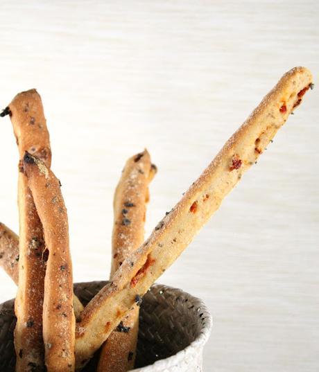 Grissini de tomate y pimentón Grissini de tomate y pimentón