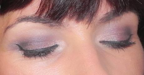 Falda rescatada (look, manicura y outfit)