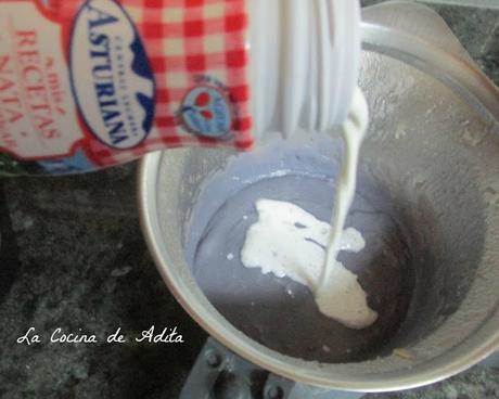 Crema de patatas violetas