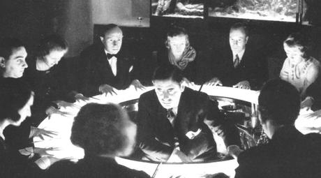 Ahnenerbe: Videntes y Profecías