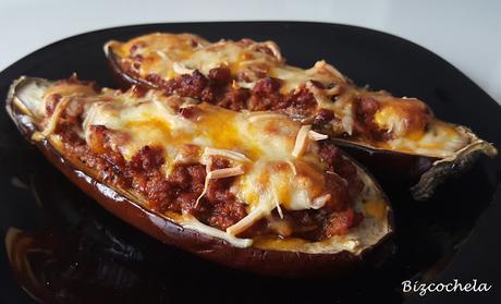 BERENJENAS RELLENAS DE CARNE