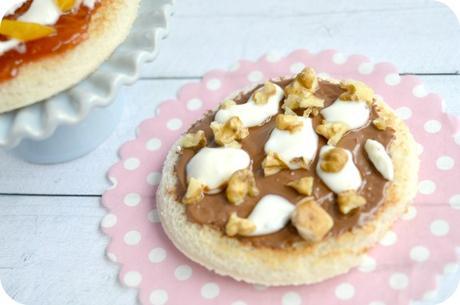 Pizzas dulces de chocolate y fresa Pizzas dulces de chocolate y fresa