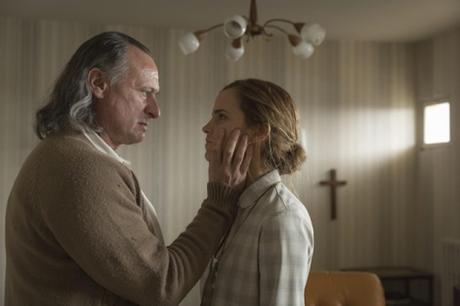 Nuevo tráiler de la película #Colonia con #EmmaWatson y #DanielBrühl