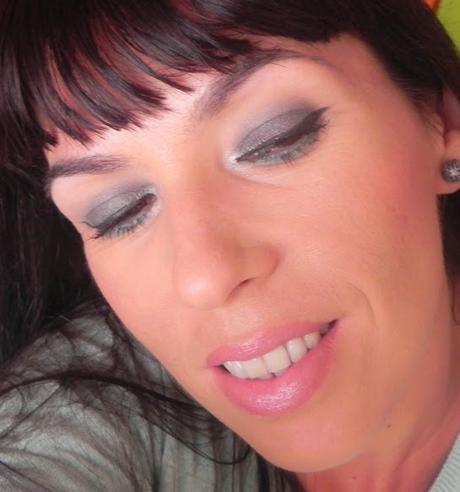 Verde menta...también en invierno (look, manicura y outfit)