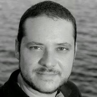 DOCE LUNAS - CARLOS J. LLUCH